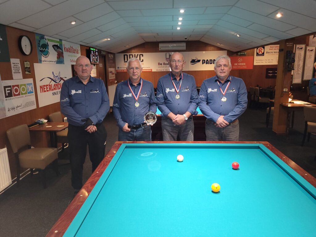 Foto van HGL 12 Schol Assurantiën - B1 klasse kampioen seizoen 2024-2025